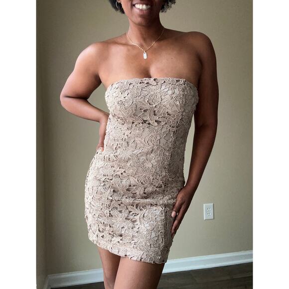 C. Luce Beige Lace Tube Dress Size Medium - Picture 1 of 12